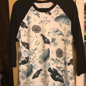 Large Lularoe Randy (Fish)